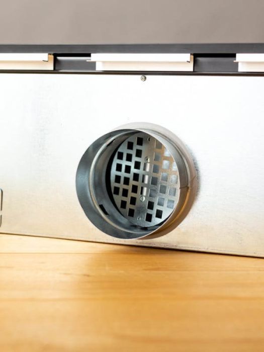 Einsteckbares rahmenloses Liniengitter - 900mm - isolierte Plenumbox Ø125mm - ZULUFT & ABLUFT